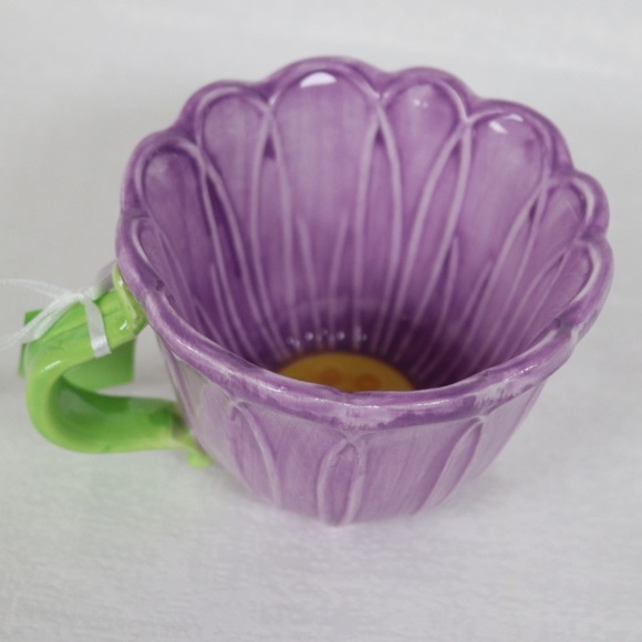 LANG by Design Group FLOWER SHAPED COFFEE MUG HAND PAINTED - 8oz. - PURPLE - NEW - Picture 3 of 5